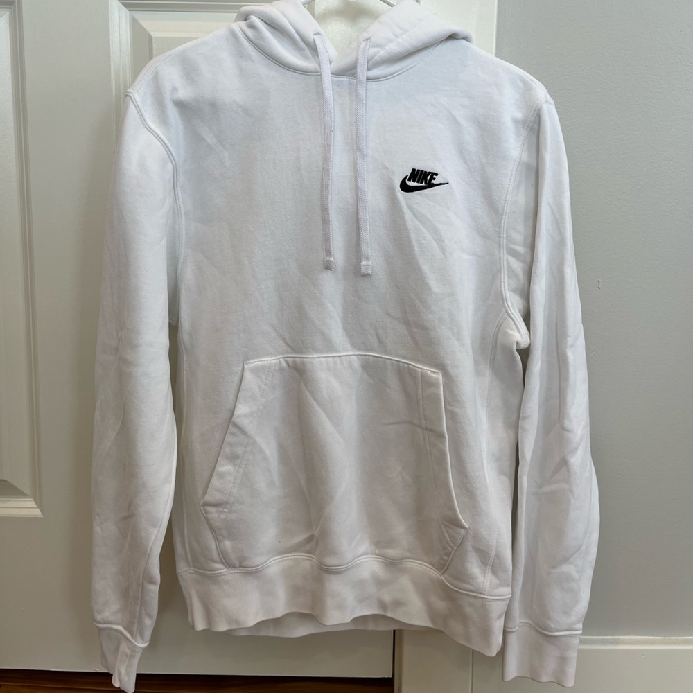 NWOT White Nike Sweatshirt XS